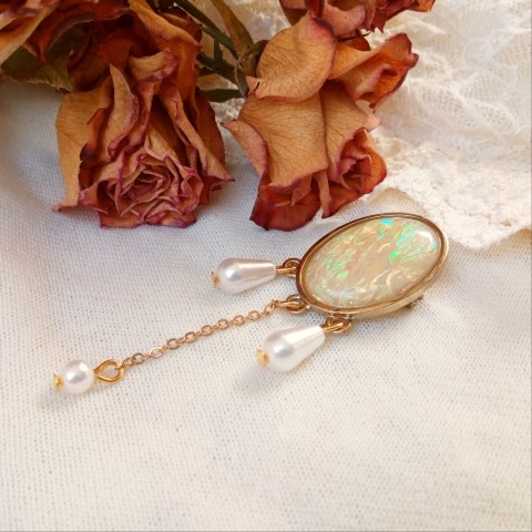 Romantická duše – brož brož zlatá vintage retro řetízek brožka perličky medailonek perličková kabošon oválná medailon souprava šperků shabby chic vintage brož zlatý náhrdelník přívěsek přívěšek starobylá brož 19.stoletá sada šeprků slavnostní brož historická brož romantická brož 