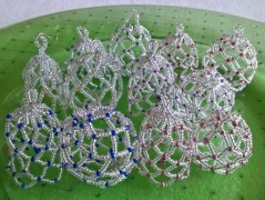 háčkovaná špička na vánoční stromek