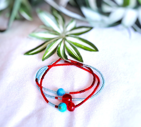 Letní láska - náramek červená náramek moře láska léto tyrkysová slunce veselý výrazný energie pláž na pružence náramek z korálků energický korálkový náramek náramek s minerálem 