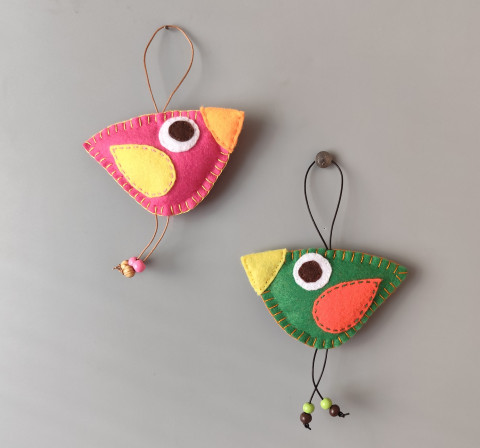 Barevní ptáčci z filcu IV. dekorace pták ptáček jarní jaro ptáčci filc pověsit plsť zavěsit velikooce 