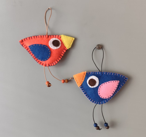 Barevní ptáčci z filcu X. dekorace pták ptáček jarní jaro ptáčci filc pověsit plsť zavěsit velikooce 