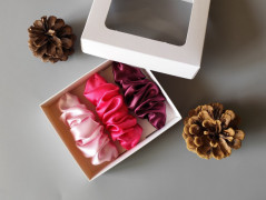 Scrunchie gumičky S na kartě - X.