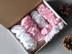 Scrunchie gumičky S na kartě - X.