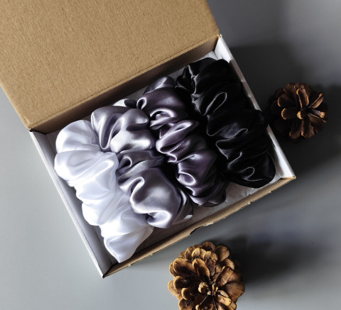 Dárkové - 4 scrunchies L v šedé spona sponka sponky do vlasů spony scrunchies scrunchie 