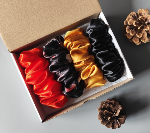 Dárkové - 4 scrunchies L Halloween spona sponka sponky do vlasů spony scrunchies scrunchie 