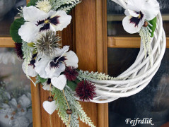 podzimní věneček s jelínkem..