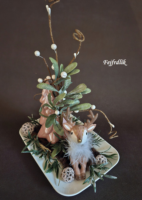 zimní pohoda.. originální dárek pudrová do bytu porcelánové zimní dekorace na talíři v kožíšku vánoční aranžmá 