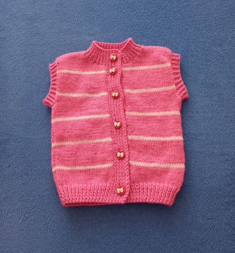 pletená vestička tm.růžová s bílou pletené vestička pro batolata 