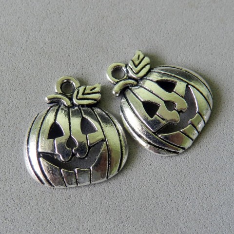 Přívěsek Dýně - 2 ks přívěsek dýně materiál komponenty halloween 