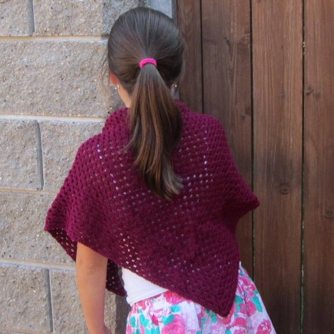 Háčkovaný šátek nákrčník šála módní doplněk plet 