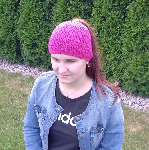 Háčkovaná čepka na culík háčkovaná čepice čepka dámská ap 