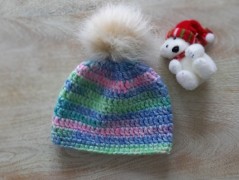 Černý saténový kvítek