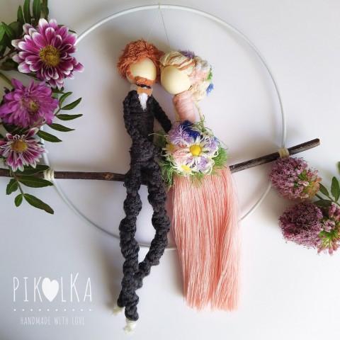 Dekorace - Pár v kruhu dekorace bavlna výročí svatba anděl příze drhání macramé angel svatební dar macrame 