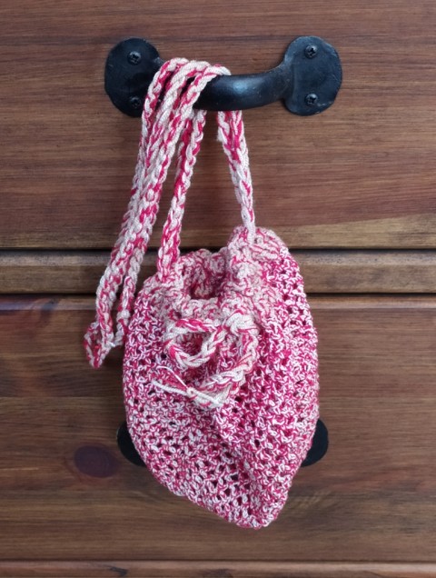kabelka - háčkovaná pompadůrka 