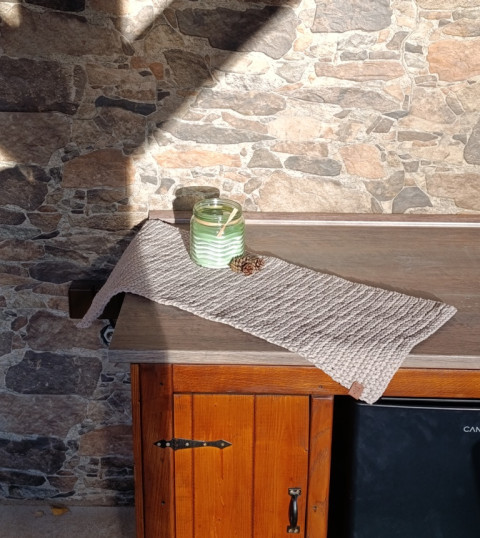 háčkovaný středový ubrus - běhoun kuchyně prostírání stůl jídelna pergola 