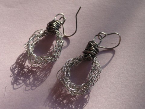 z drátku upletené náušnice drát nerez chirurgická ocel pro alergiky 