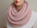 Šála - kruhová - pudrová