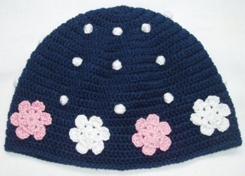 Háčkovaná čepička 200 