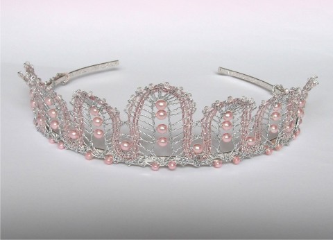 Korunka Beáta růžová čelenka krajka korunka stříbrná paličkovaná svatební účes 