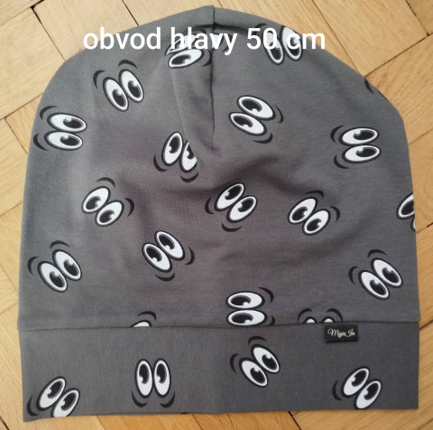 Čepice plná očiček čepice 