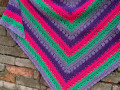 Barevné zachumlání - háčkovaný pléd