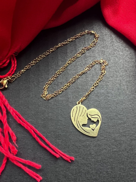 Řetízek se srdíčkem - S.Steel srdce láska dítě matka mateřství steel přívěsek nerez 