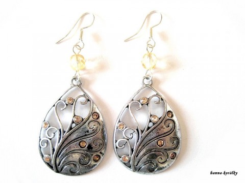 Náušnice - kapky s oranž. kamínky kamínky náušnice třpytky platina starostříbro stříbrné filigrán šatony filigránové 