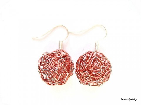 Náušnice starorůžové drát. kuličky náušnice kuličky bižuterní drátkované drátěné 
