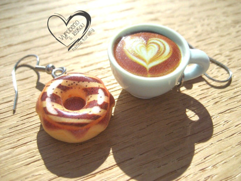 MODRÉ CAPPUCCINO S DONUTEM veselé hravé sranda náušnice 