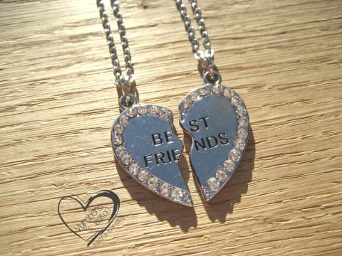 Řetízek - půlené srdce best friends přívěsek srdce stříbrný holčičí dětský řetízek valentýn bižuterní přátelství best friends 