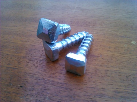 Kovaný vrut 10x40 zinkovaný kovaný hřebík šroubek šroub kovaný hřebík vrut 