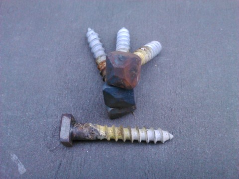 Kovaný vrut 10x60 surový kovaný hřebík šroubek šroub kovaný hřebík vrut 