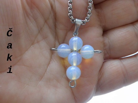 Opalitový křížek přívěsek křížek opalit 