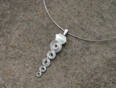 Přívěšek- brzy bude sluníčko