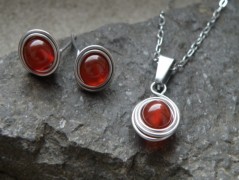 Přívěšek- brzy bude sluníčko