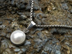 Přívěšek- brzy bude sluníčko