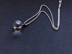 Přívěšek- brzy bude sluníčko