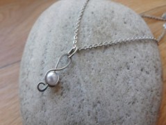 Přívěšek- brzy bude sluníčko