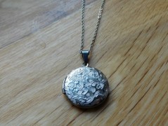 Přívěšek- brzy bude sluníčko