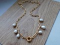 Náhrdelník,zlatá ocel, bílé perly