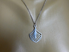 Přívěšek- brzy bude sluníčko