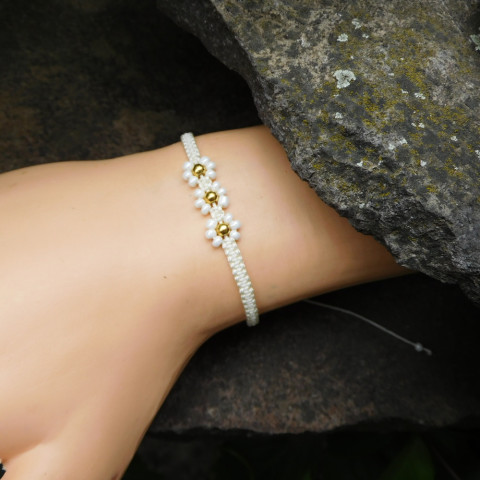 Náramky kytičkové náramek korálky textil 