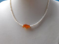 Náhrdelník - perličky s jantarem