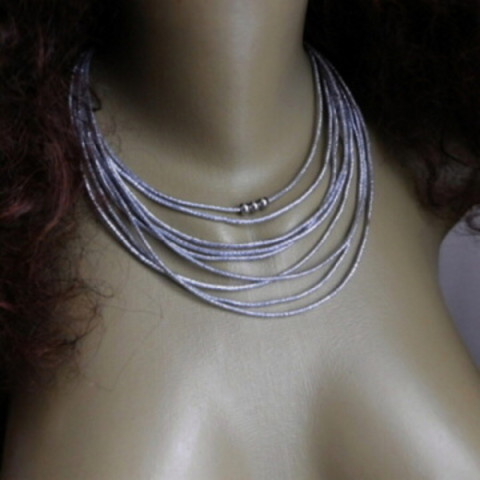 Náhrdelník - blíží se čas plesů aj. náhrdelník nerez kuličky stříbrny 