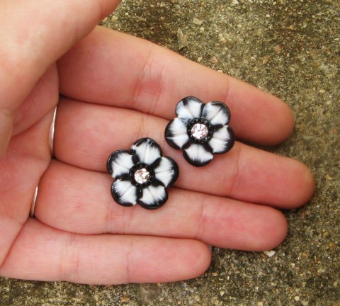 Sněhurky: puzety, antialergenní náušnice bílá chirurgická ocel swarovski fimo puzety hypoalergenní antialergenní 