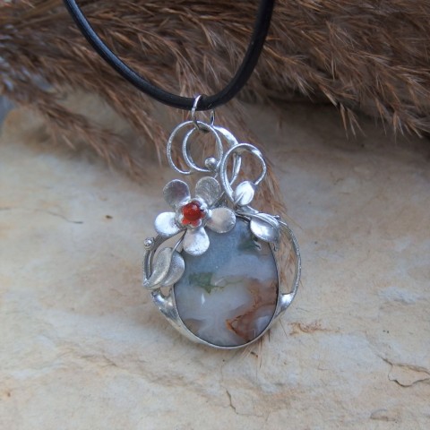 Achátová Joanna náhrdelník přívěsek tiffany cínování cínový 