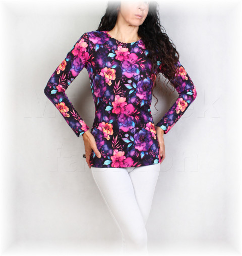 Triko vz.970 halenka fialová jarní květy černá triko jaro léto vzor květované bavlněné celoroční 