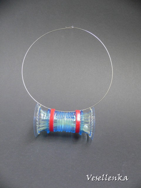 náhrdelník Dobrá voda voda náhrdelník modrá recyklace plast blankytná námořník ekologie recyklování pet lahev 