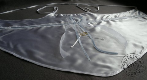 Bryndák pro novom. stuhy sv. modré svatba svatební novomanželé svatební doplněk svatební dekorace satenový bryndák svatební tabule svatební hostina svatební bryndákbryndák pro novo 