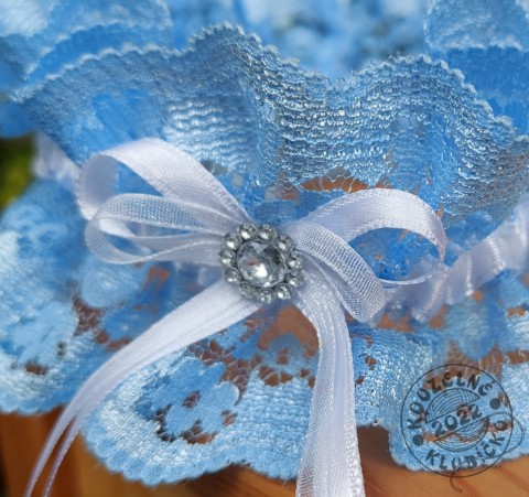 Podvazek MODRÝ 75mm bílá stužka saténový podvazek zdobený podvazek dámský podvazek krajkový podvazek 